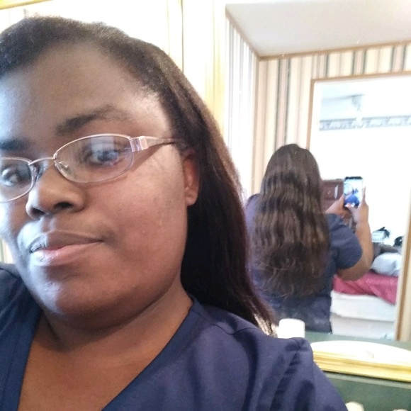 Meet your Posher, Shanteria - Picture 1 of 1